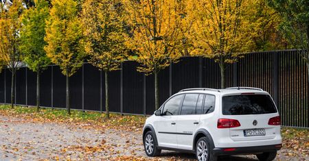 Volkswagen CrossTouran 2.0 TDI DSG - test