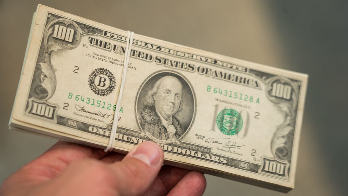 dolary pieniądze dolar waluta waluty kursy walut gotówka