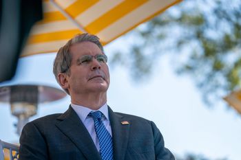 Sekretarz skarbu USA zapowiedział "znaczące sankcje" przeciwko Rosji