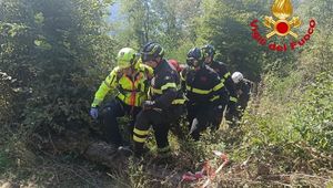 Rajdówka wypadła z trasy we Włoszech. Zginął 63-letni kibic