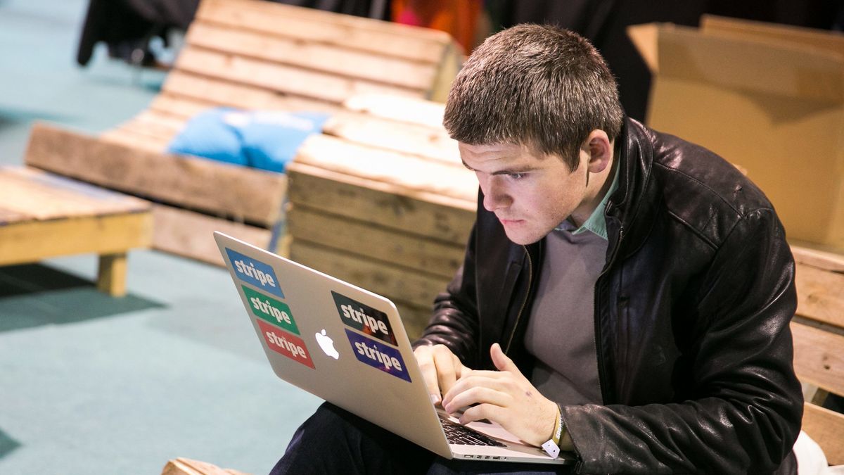 John Collison wraz ze starszym bratem założył dekadę temu firmę Stripe.