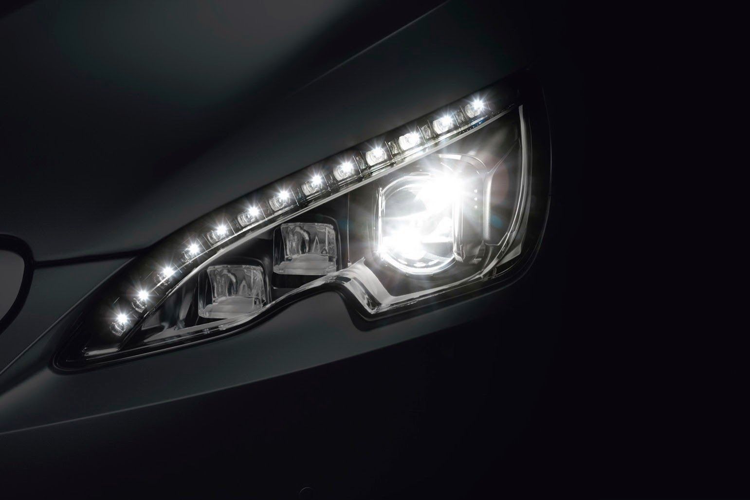 Nowy Peugeot 308 w obszernej galerii zdjęć 52
