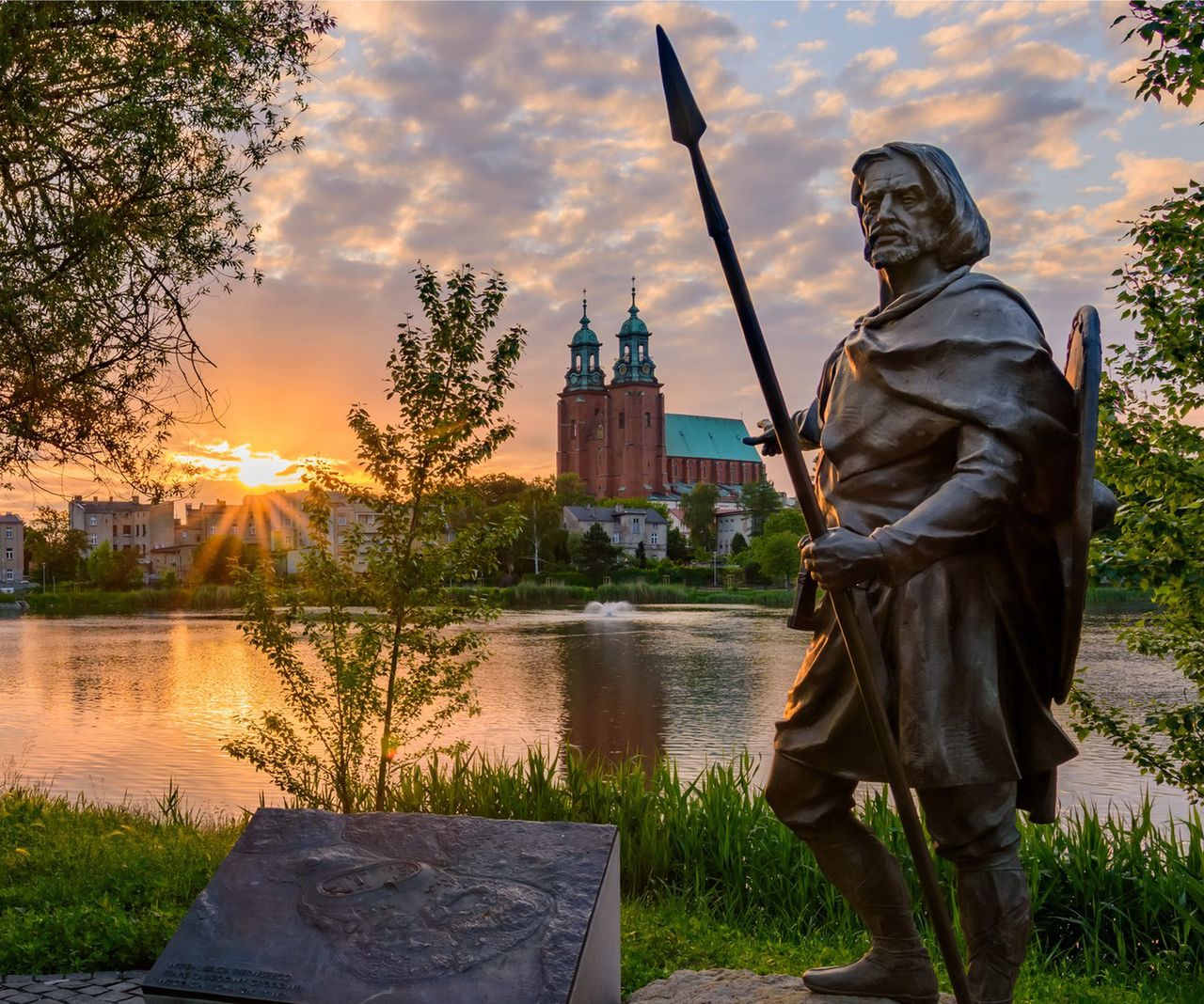 Wszystkie oczy na Gniezno. 1000-lecie koronacji Bolesława Chrobrego