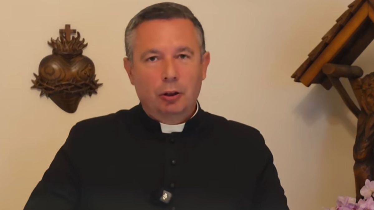 Ksiądz Daniel Wachowiak bije na alarm