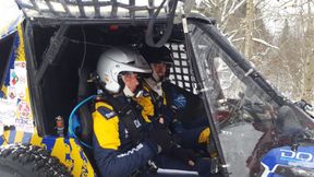 Aron Domżała i Szymon Gospodarczyk z urwanym kołem na mecie