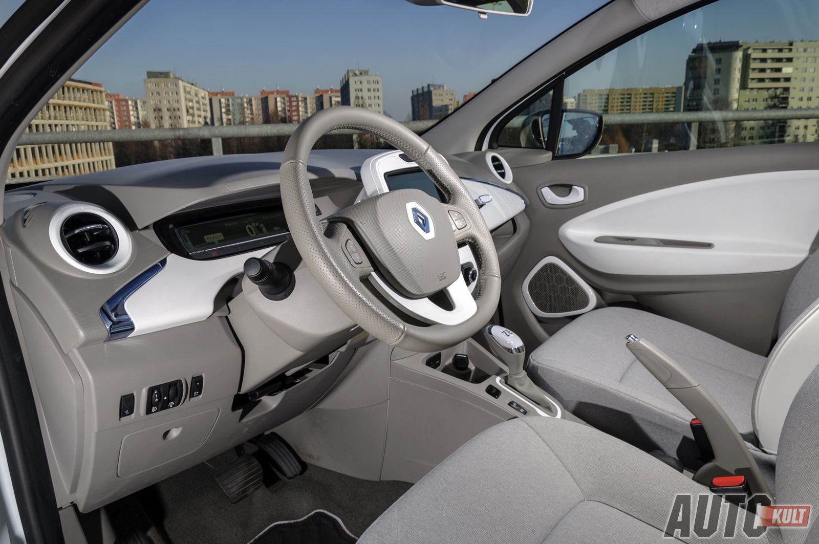 Renault Zoe Zen - test [cześć 1] - galeria zdjęć 12