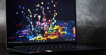 Lenovo kusi promocją – kup laptopa Lenovo Yoga i dostaniesz za darmo tablet