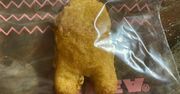 Nugget wyglądający jak postać z Among Us sprzedany za 100 tysięcy dolarów