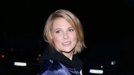 Zwróciła na siebie uwagę fotoreporterów