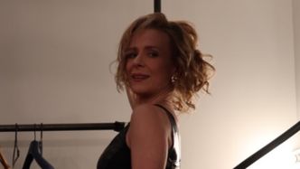 Szczuplutka Aneta Zając wdzięczy się niczym bogini w dopasowanej czarnej mini: "Coś wspaniałego" (FOTO)
