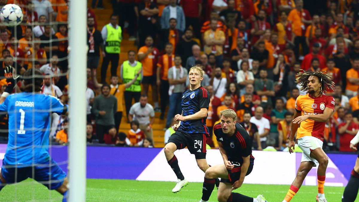 Kamil Grabara w meczu z Galatasarayem pokazał wysoką formę