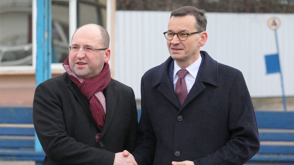 Mateusz Morawiecki i Adam Bielan przekonują, że wszystkie procedury w NCBiR zadziałały prawidłowo
