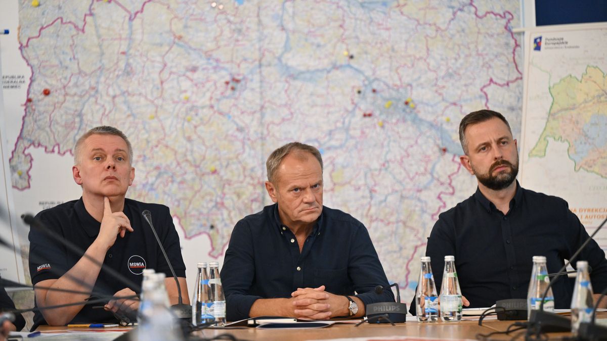 Premier Donald Tusk zapowiedział dodatkowe środki dla strażaków