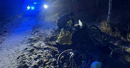 79-latek uratowany przed hipotermią. Wcześniej spadł z roweru
