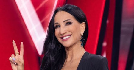 Wyzwolona Justyna Steczkowska walczy o uwagę w sukience z odważnymi wycięciami na planie "The Voice of Poland" (ZDJĘCIA)