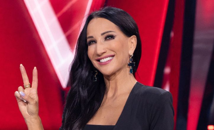 Wyzwolona Justyna Steczkowska walczy o uwagę w sukience z odważnymi wycięciami na planie "The Voice of Poland" (ZDJĘCIA)