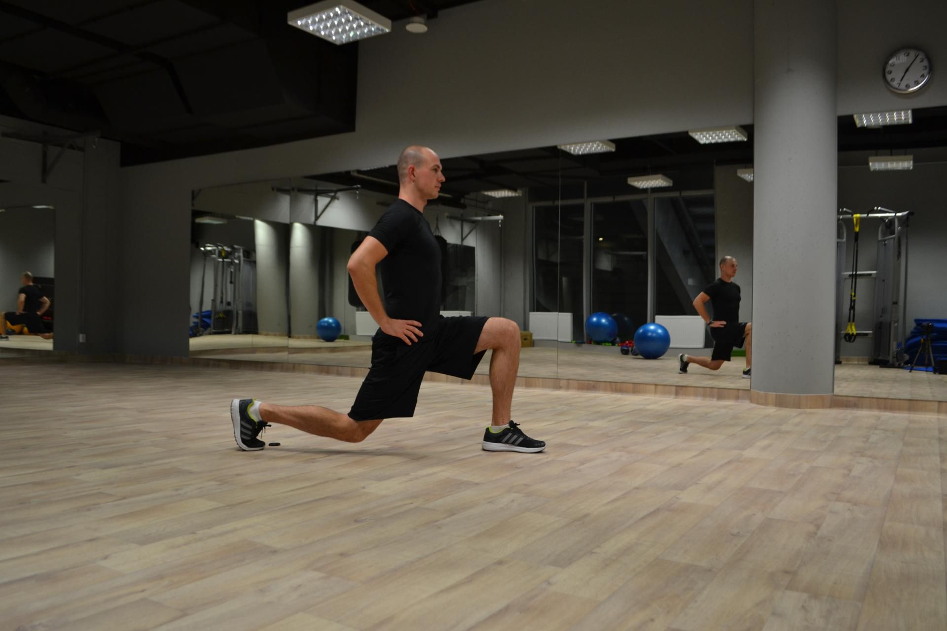 Uginanie nóg – część pierwsza. Autor: Grzegorz Wichrzycki