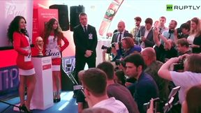 Trofeum mundialu dotarło do Sankt Petersburga