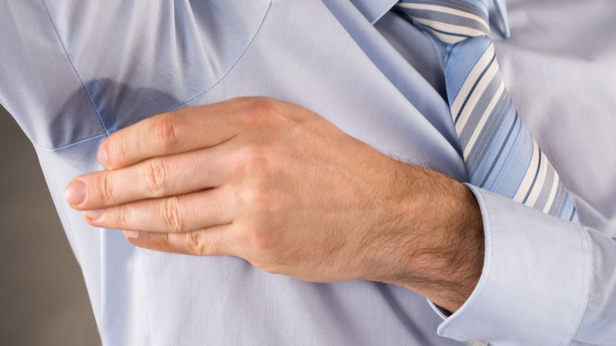 Co wiąże się z nadmiernym poceniem