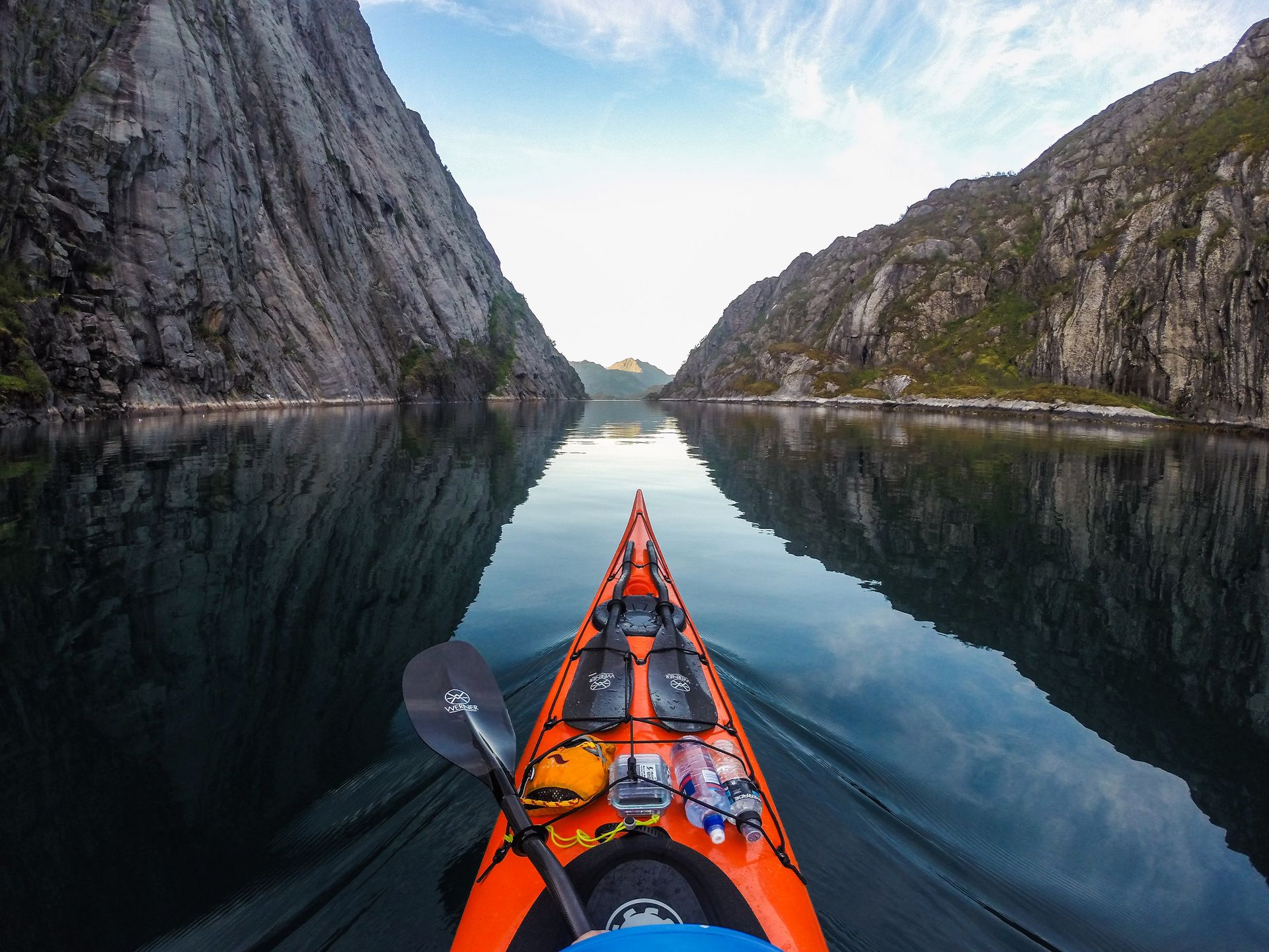 Niesamowite norweskie fiordy z perspektywy kajaka Tomasza Furmanka 15