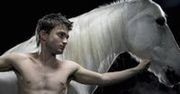 Nagi Daniel Radcliffe wzbudza kontrowersje