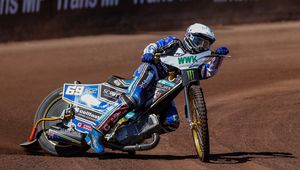 Żużlowy poniedziałek. Starcie na szczycie Premiership. Doyle wraca do ścigania w Wielkiej Brytanii