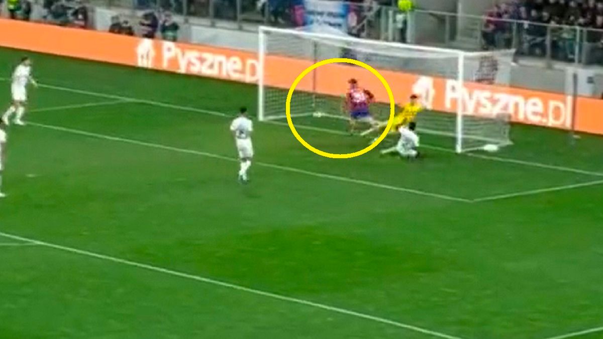 Twitter / Viaplay / Na zdjęciu: pudło Carlosa