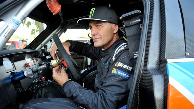 PAP/EPA / Na zdjęciu: Krzysztof Hołowczyc