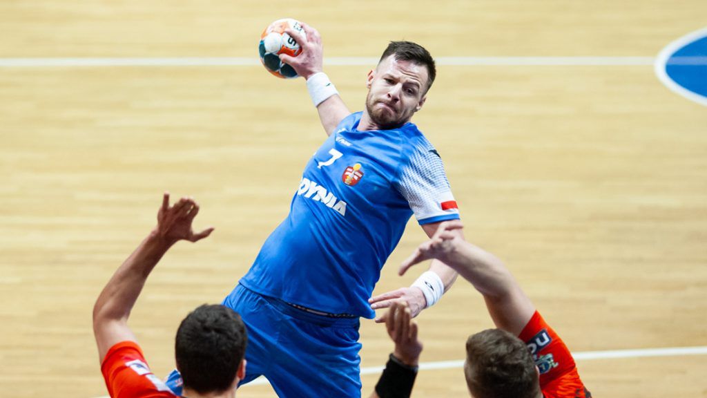 Materiały prasowe / PGNiG Superliga / Na zdjęciu: Dawid Przysiek