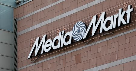 Zamiast 2999 zł zapłacisz 1799 zł. Obniżka w Media Markt