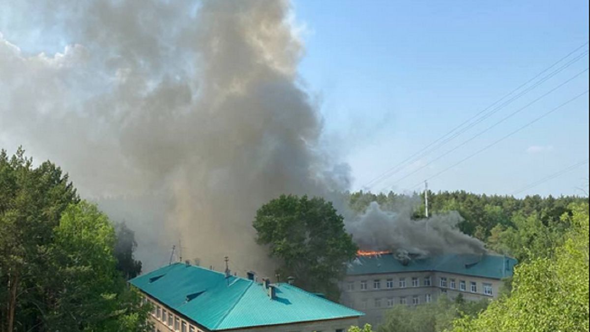 Pożar szpitalu miejskiego w Nowosybirsku