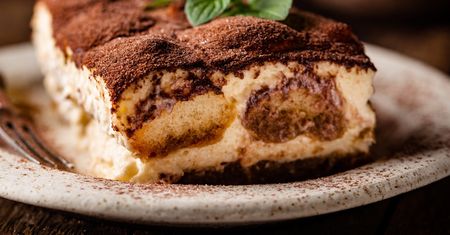 Gdy zostaną mi pączki, na weekend robię z nich włoski deser. Goście się zachwycają