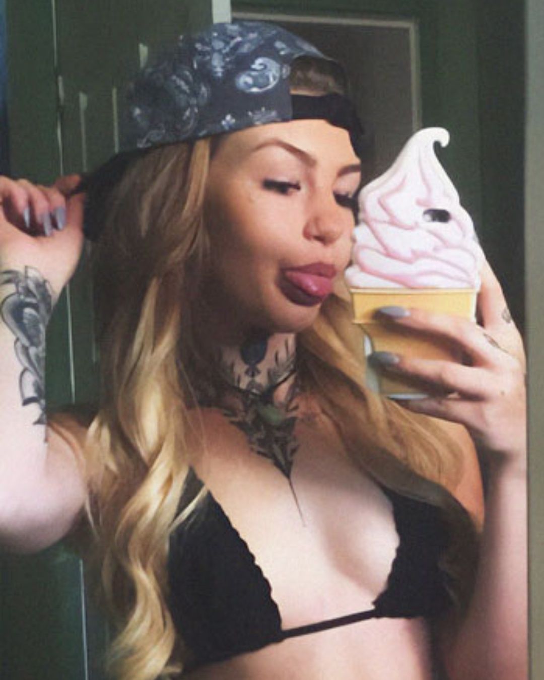 Amber Luke

