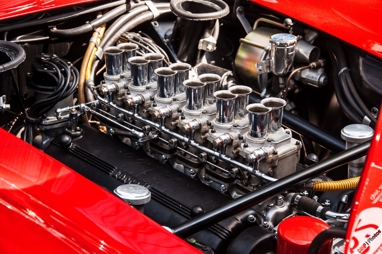 Silnik w Ferrari 250 GTO Pełna rozdzielczość