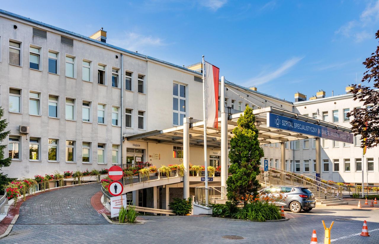 Lawinowo rosną długi szpitali powiatowych. Coraz większe obciążenie systemu ochrony zdrowia