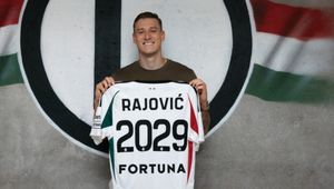 Transfer warty miliony dopięty. Legia Warszawa kupiła nowego napastnika