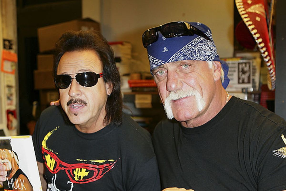 Dwa dni przed śmiercią Hogana pisał o jego zdrowiu. Huczało od plotek