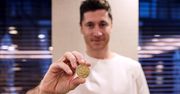Lewandowski cały ze złota! Te małe dzieła sztuki pozwalają nieźle zarobić