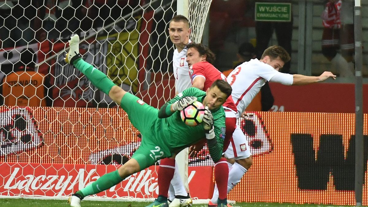 PAP/EPA / Bartłomiej Zborowski / Łukasz Fabiański w meczu reprezentacji Polski