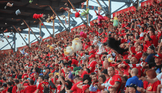 Widzew pobił rekord świata! 119 730 pluszaków na murawie w Sercu Łodzi