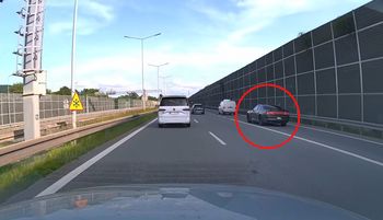 Auto z USA na S1. "Nerwy zostały". Nagranie obiega sieć