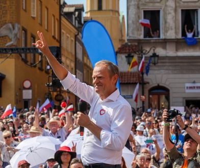 Lepiej usiądźcie. Poseł PiS naprawdę chwalił "marsz Tuska"