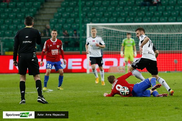 Radosław Murawski w Chorzowie zagrał w 2. połowie i zobaczył żółtą kartkę