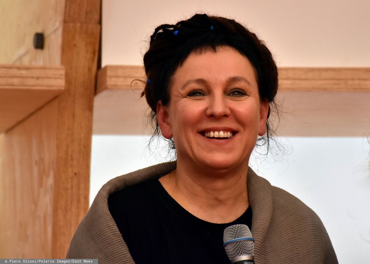 Olga Tokarczuk spotkała się z fanami we Wrocławiu. Przywitały ją tłumy