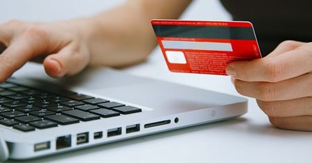 Pierwsza zagraniczna firma będzie akceptować rosyjskie karty płatnicze