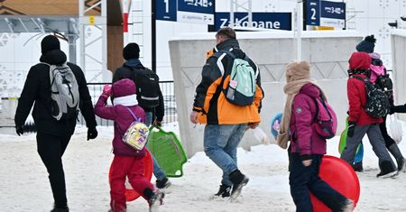 Kosztowne wyjazdy na ferie. Tyle wydają Polacy