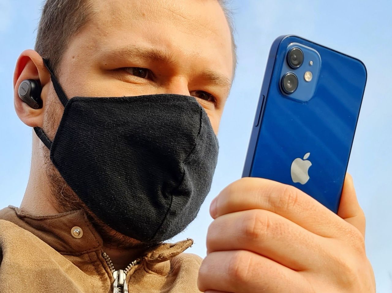 Uważaj na zamienniki aparatu w iPhonie. Dostaniesz ostrzeżenie od Apple