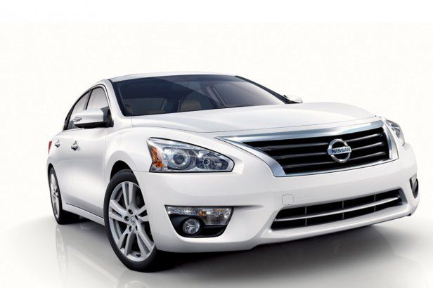 Nissan Altima (2013) - znamy pierwsze szczegóły [Nowy Jork 2012]