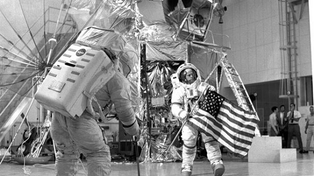 42 lata od zdobycia Księżyca 1