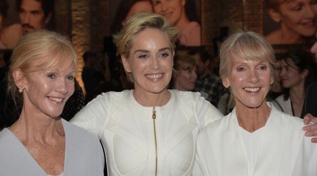 Sharon Stone młodsza o 10 lat - jak ona to zrobiła?